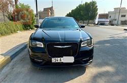 کرایسلەر 300